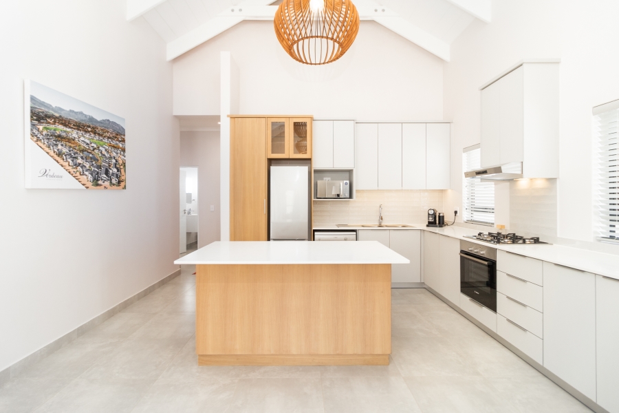 3 Bedroom Property for Sale in Wellington Central Western Cape